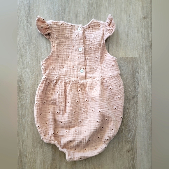 Rylee and Cru Bubble - Picture 2 of 3